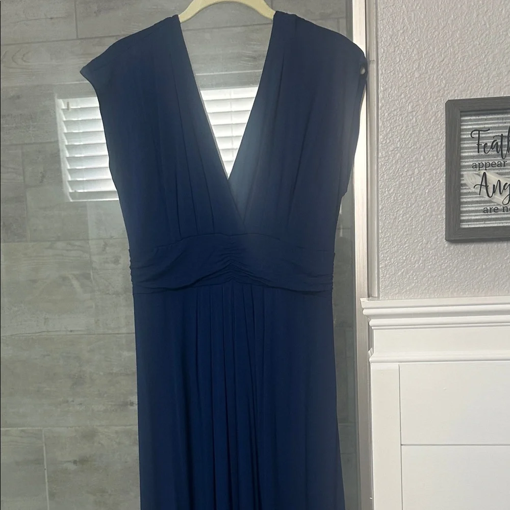 Women's Navy V-Neck Maxi Dress - Picture 1 of 2